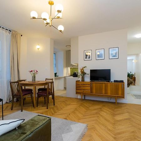 Shortstaypoland Targowa B160 Varsó Kültér fotó